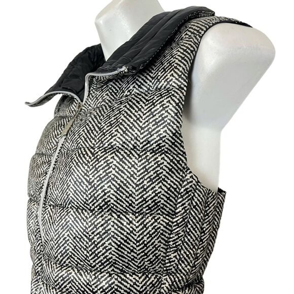 Vince Camuto Women's Down Puffer Vest Herringbone Pattern Full Zip Jacket sz S - Picture 9 of 12